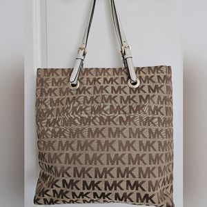 MICHAEL KORS Signature Logo Large Canvas Tan Brown Shoulder Tote Bag Purse